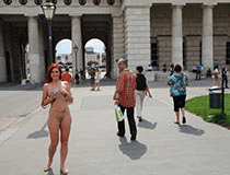 Mädchen nackt in der Öffentlichkeit: Kety Pearl